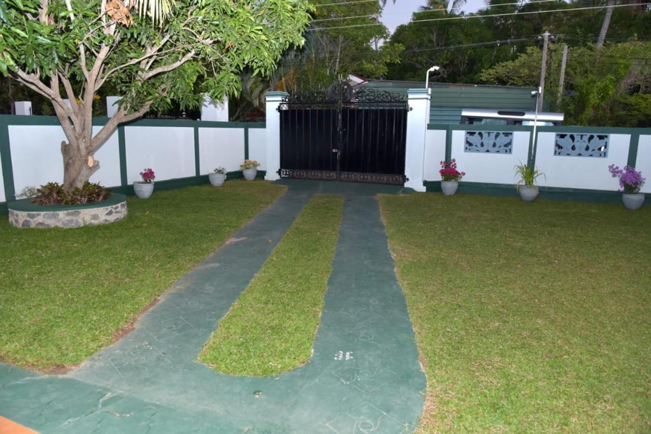 מאראווילה Sri Ra'Anana Villa מראה חיצוני תמונה